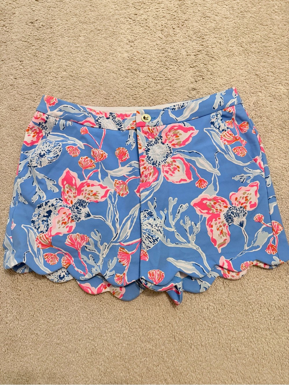 Lilly Pulitzer Buttercup Scallop-Hem Shorts